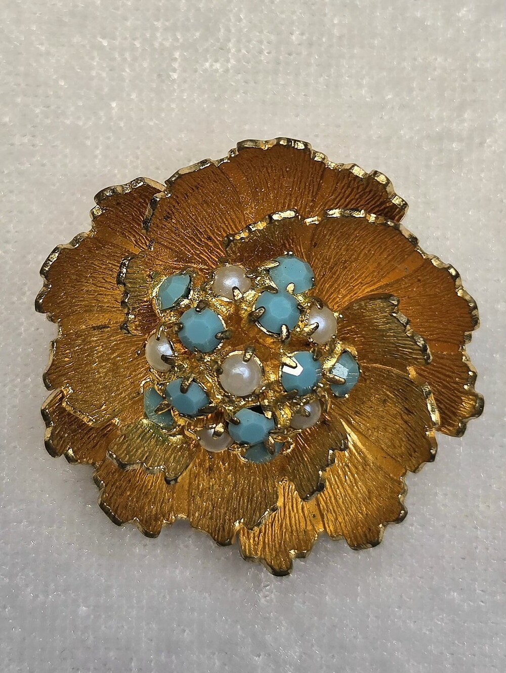 Vintage Multi-layered Pansy Floral Brooch / Pin